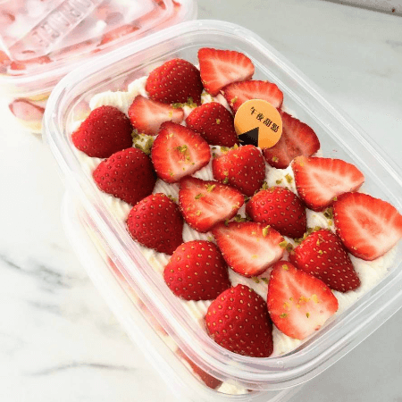 草莓便當盒